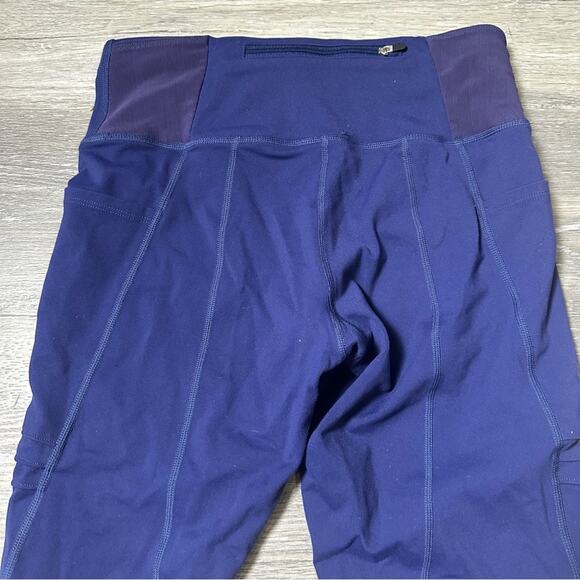 Oiselle Blue Cropped Side Pocket Leggings - Picture 7 of 8